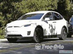 Tesla теряет позиции на рынке Китая: спад продаж и растущая конкуренция
