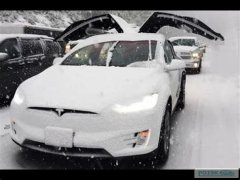 Tesla усовершенствовала зарядку автомобилей в холодную погоду