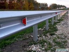 Установка резинок на Фонтанской дороге для безопасности пешеходов