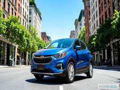 Самый дешевый американский кроссовер: Chevrolet Trax