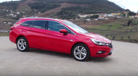 Opel Astra Sports Tourer 