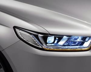 В Китае компания Форд представила новый Taurus 2016