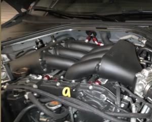 1.270 сильный Nissan GT-R против 1450 сильного Lamborghini Gallardo. Кто кого?