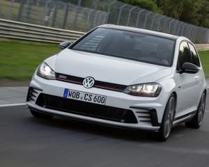 Volkswagen в честь 40 леттия Golf выпустил спец модель Golf GTI Clubsport
