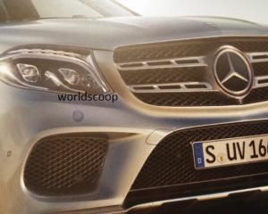 В сети появились фотографии нового Mercedes-Benz GLS