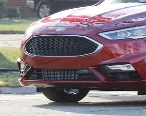 Первые фотографии обновленного Mondeo 2017 без камуфляжа