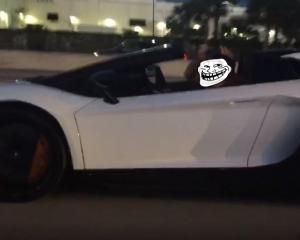 Ребят на Lamborghini Aventador унизили мастера на Toyota Supra