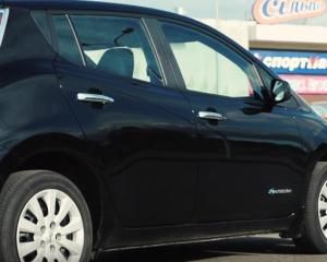 Nissan Leaf за $12000 - езда на халяву или развод? Срок службы, 0-100, тест-драйв