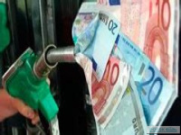 Цены на топливо в Сургуте и Тюмени: почему разница так велика?