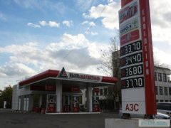 Цены на бензин в России превысили американские впервые за 4 года