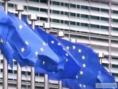 Еврокомиссия предлагает смягчить требования к автопроизводителям