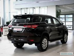 Полноприводные автомобили до 3 миллионов рублей в России