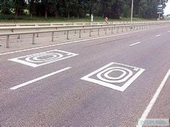 Разметка дорог: эмаль против пластика