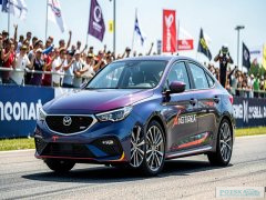 АвтоВАЗ внедрил спортивные функции в Lada Vesta