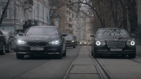BMW 750 G12 vs Mercedes S500 W222