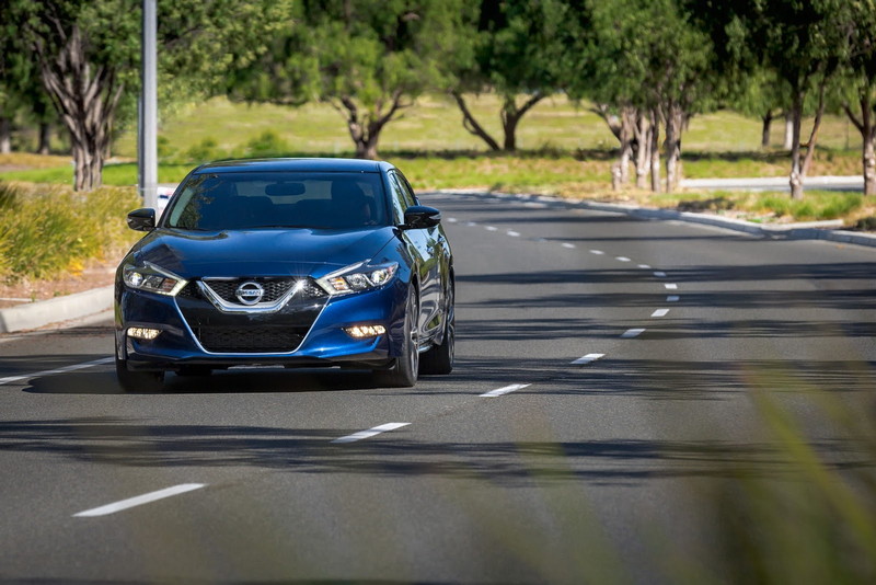 фото Nissan Maxima 2015
