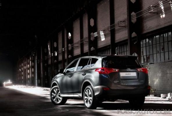 самый лучший кроссовер 2015 года